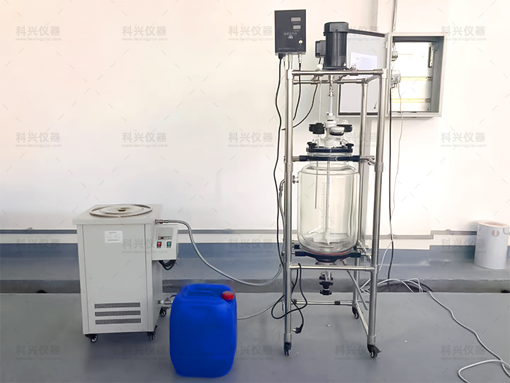 上?？婆d儀器與華東理工大學某公司合作